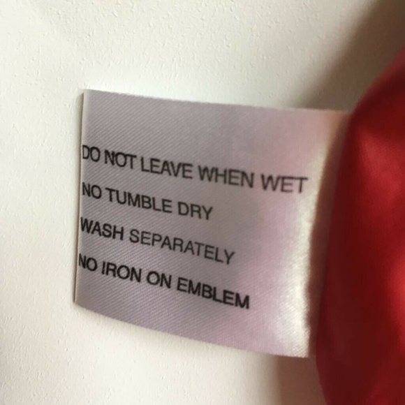 Mizuno Men 1/4 Zip Up Windbreaker Red Sz 38-40M - Picture 5 of 8